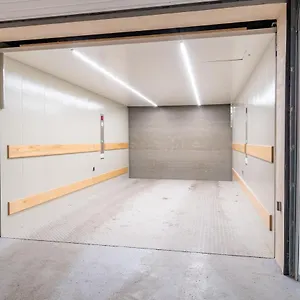 Brand New #28 In New Building With Free Parking In Center Apartmán